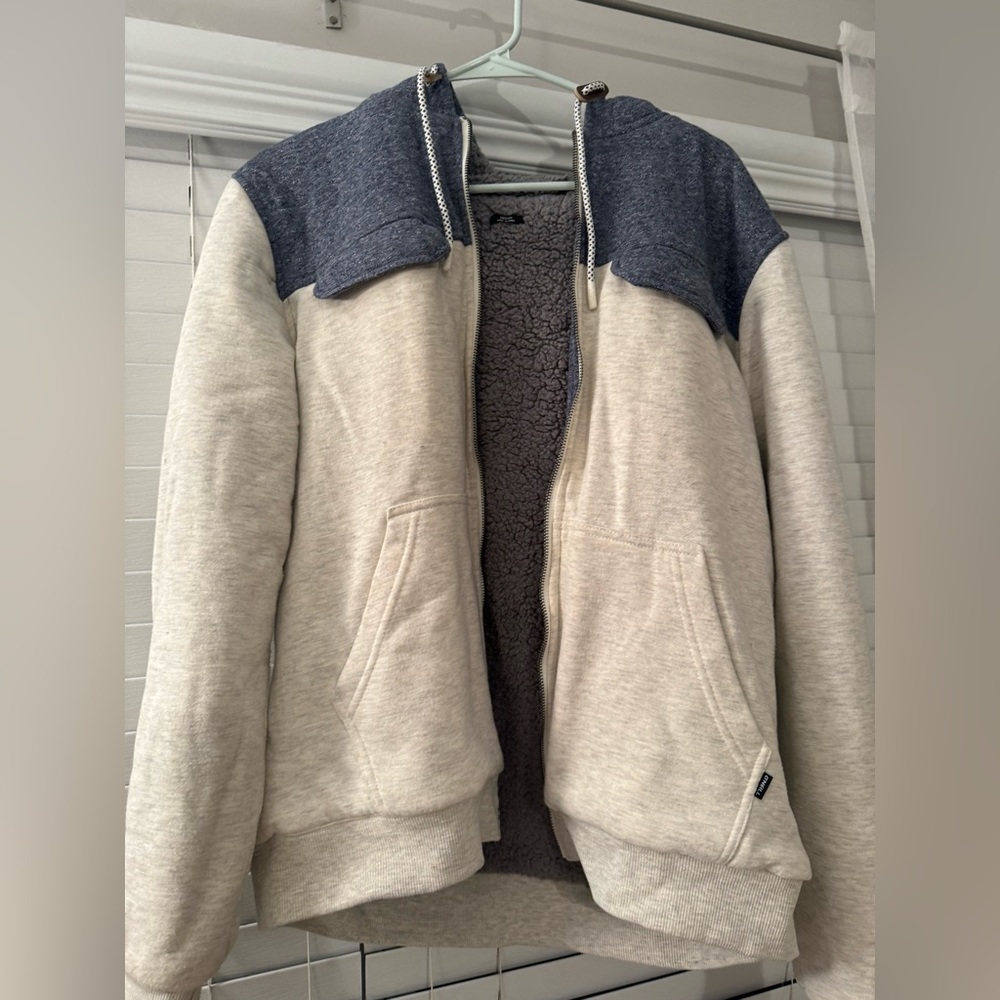 O’Neill sherpa jacket with Hood